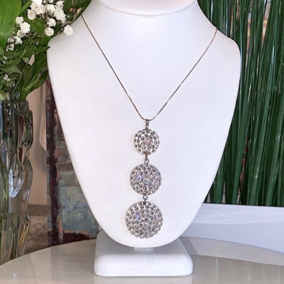 Transparent Acrylic necklace & chain embellished with genuine Swarovski crystals - Picture 3 of 10